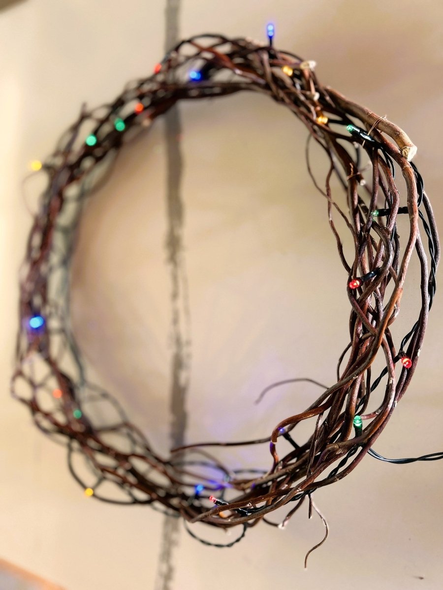 Scarlet Curls Decorative Willow 20 Piece Arrangement - Dingdong's Garden