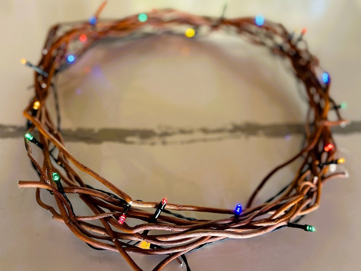 Sunny Twist Curly Decorative Willow 20 Piece Arrangement - Dingdong's Garden